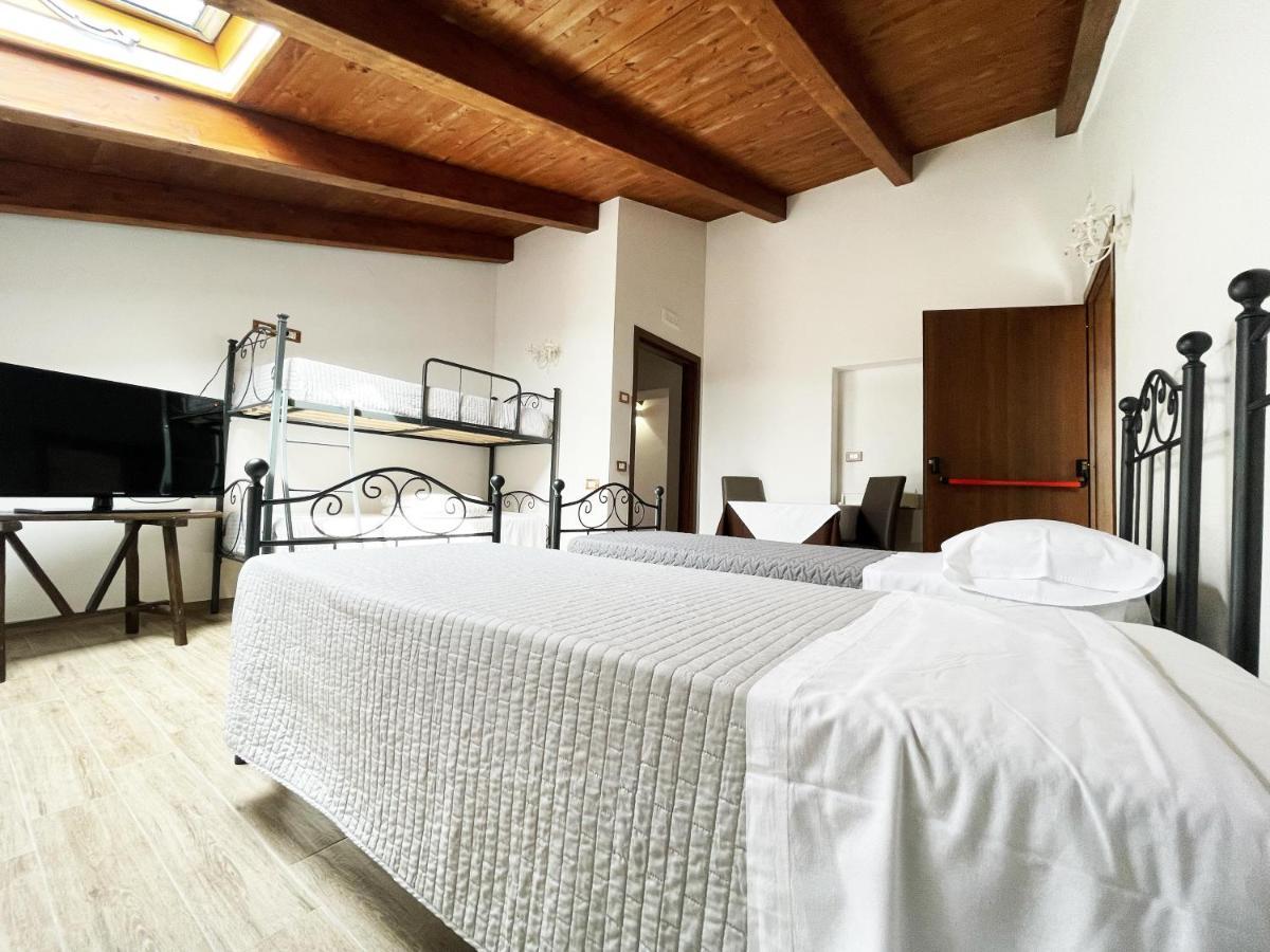 Tenuta Morrone Pertosa Екстер'єр фото
